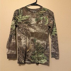 Boys large real tree camo long sleeve
